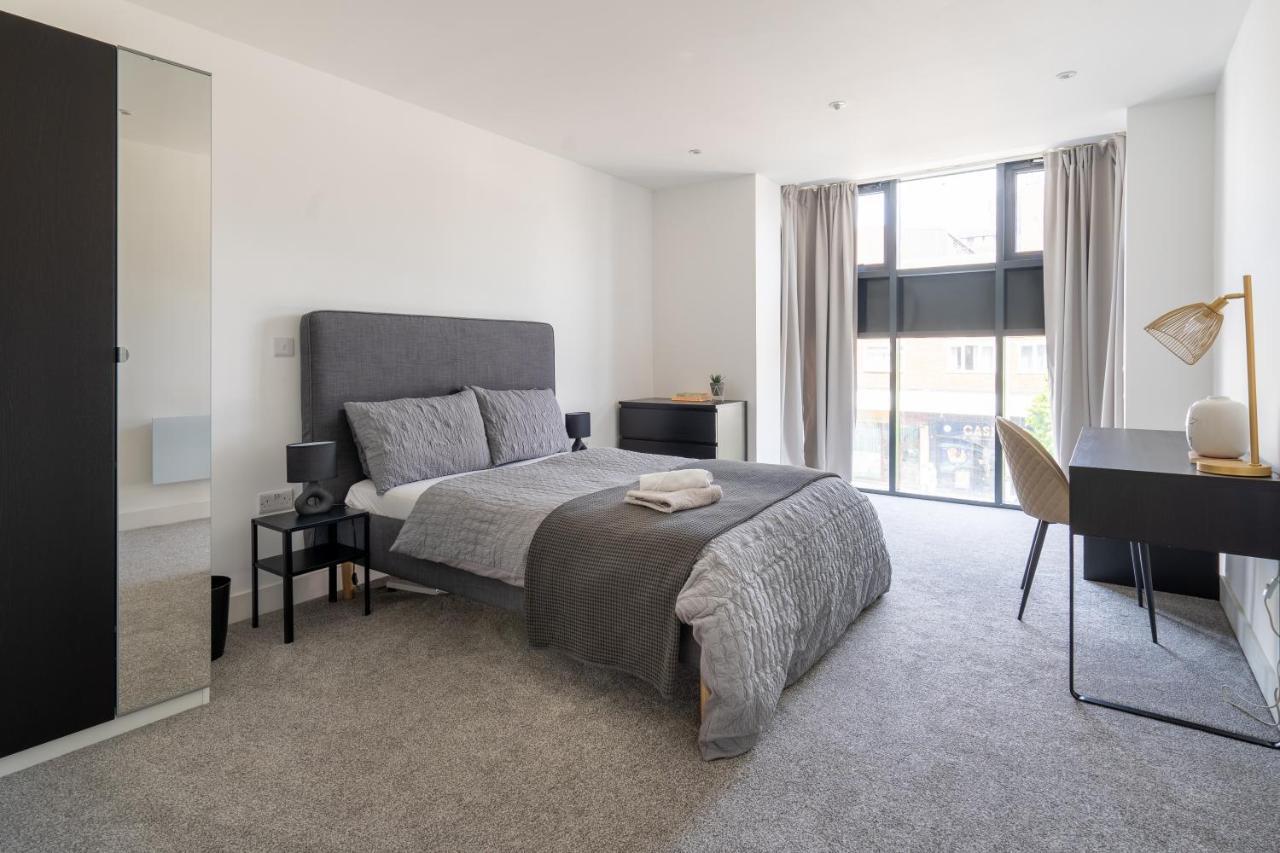 Hemel Apartments - Lavender Luxe Hemel Hempstead Luaran gambar